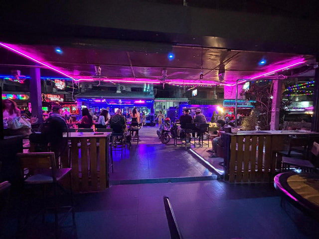 Bar on Soi Buakhao – Business for Takeover