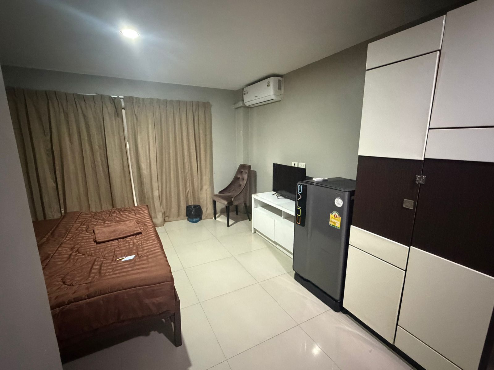 Hotel for rent 24 rooms