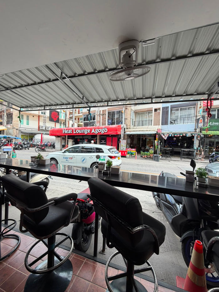 Prime Bar Business for Takeover | Soi Buakhao, Lenkee, Pattaya — Pattaya, Thailand