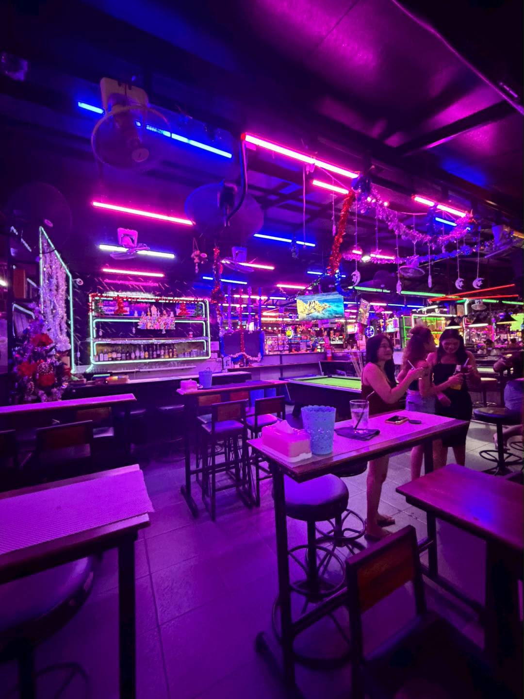 Beer Bar for Takeover | Myth Night, 2nd Road, Pattaya — photo 3