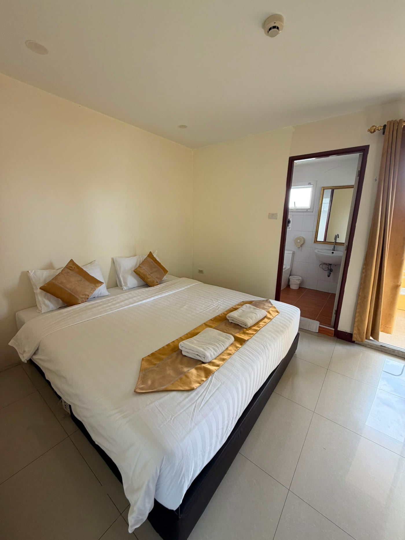 24-Room Hotel for Rent | Pattaya 3rd Road | Near Soi Buakhao — photo 5