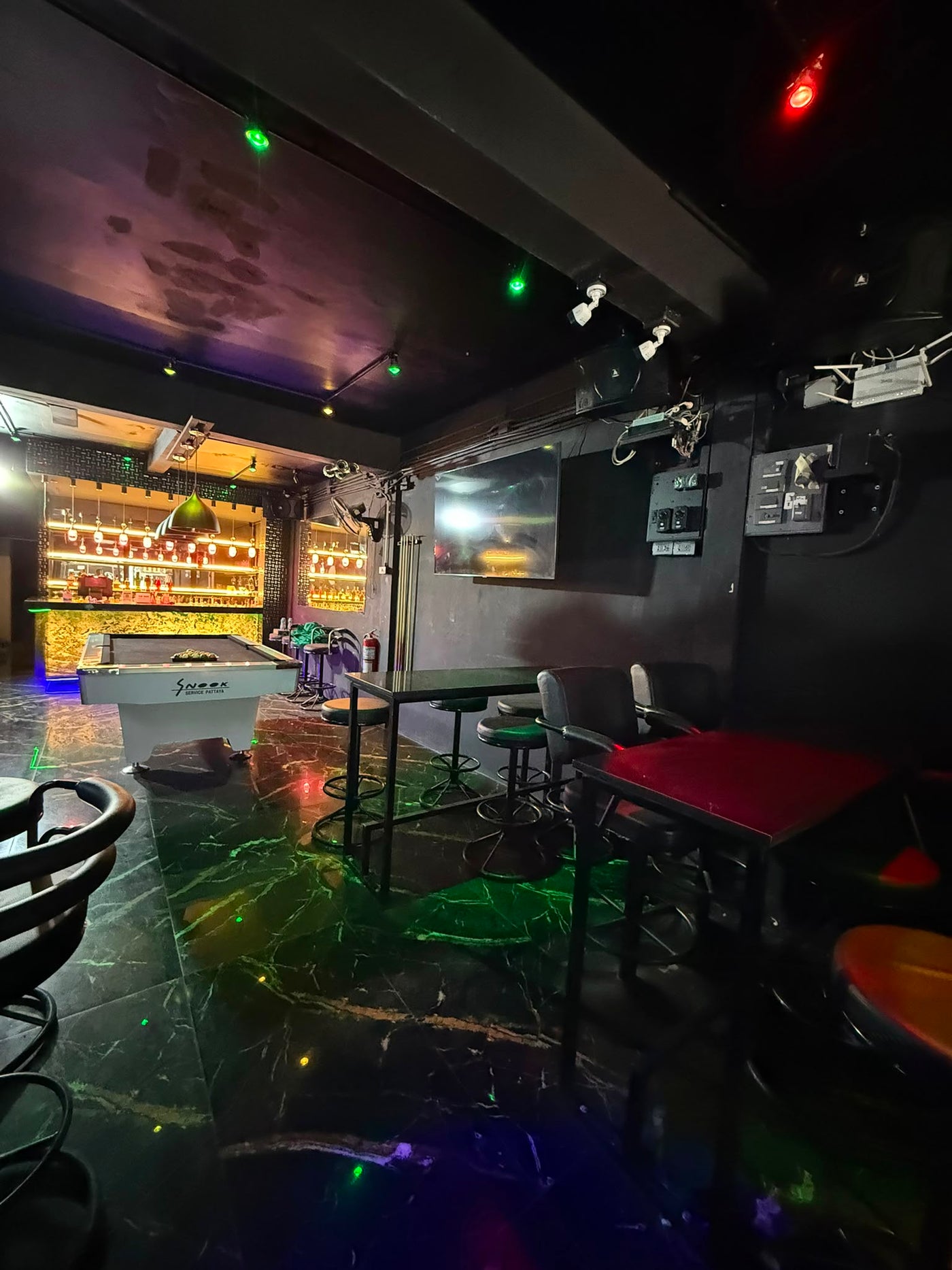 Premium Bar for Takeover | Walking Street, Pattaya — photo 10