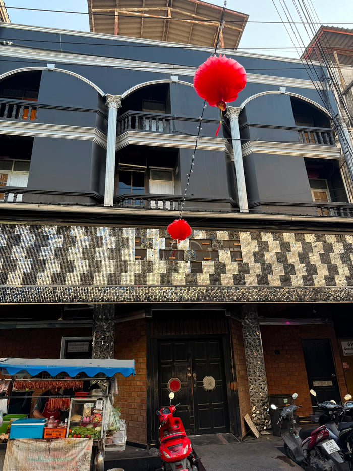 Rare Commercial Buildings for Sale | 3 Connected Shophouses | Soi Buakhao, Pattaya — Pattaya, Thailand