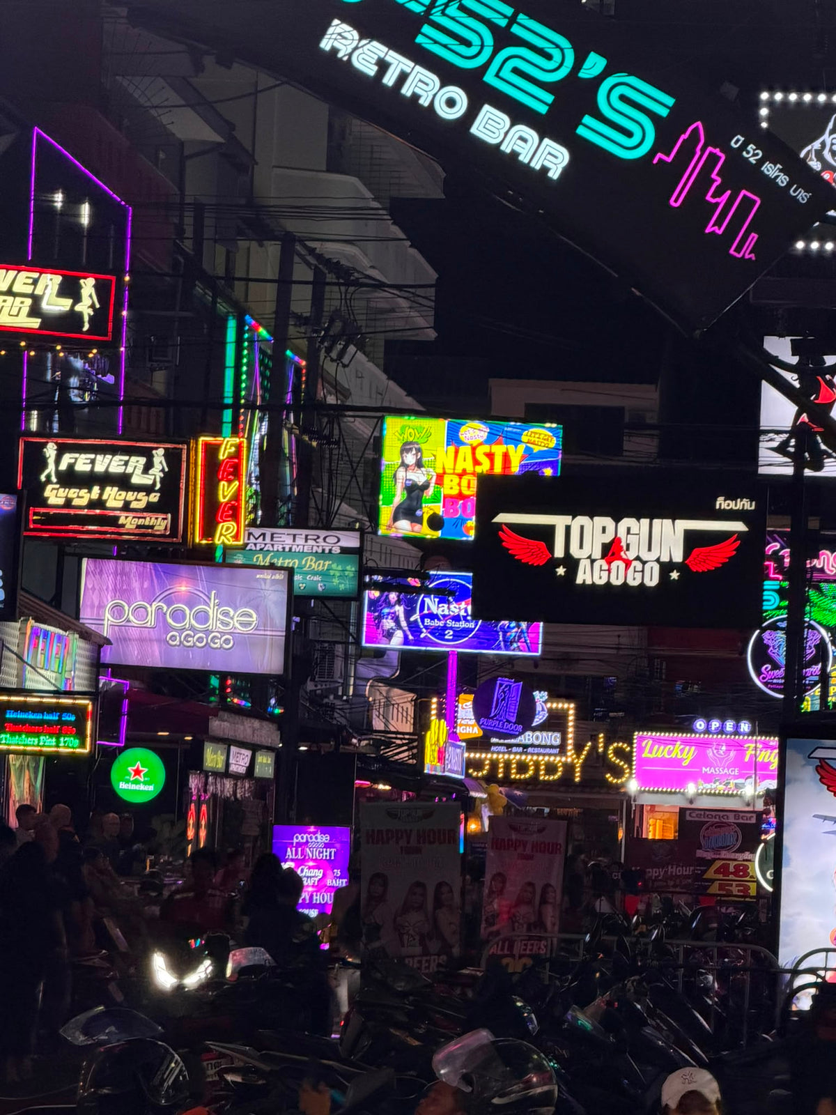 Agogo Bar for Takeover | Soi LK, Soi Buakhao, Pattaya — photo 6