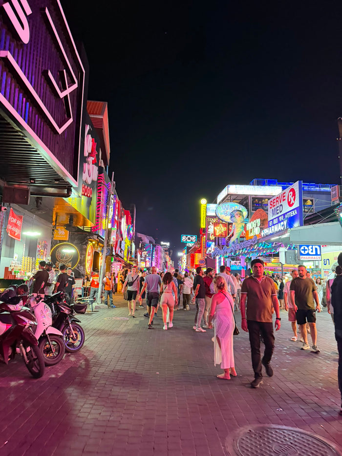 Agogo Bar for Rent | Prime Walking Street Location, Pattaya — Pattaya, Thailand