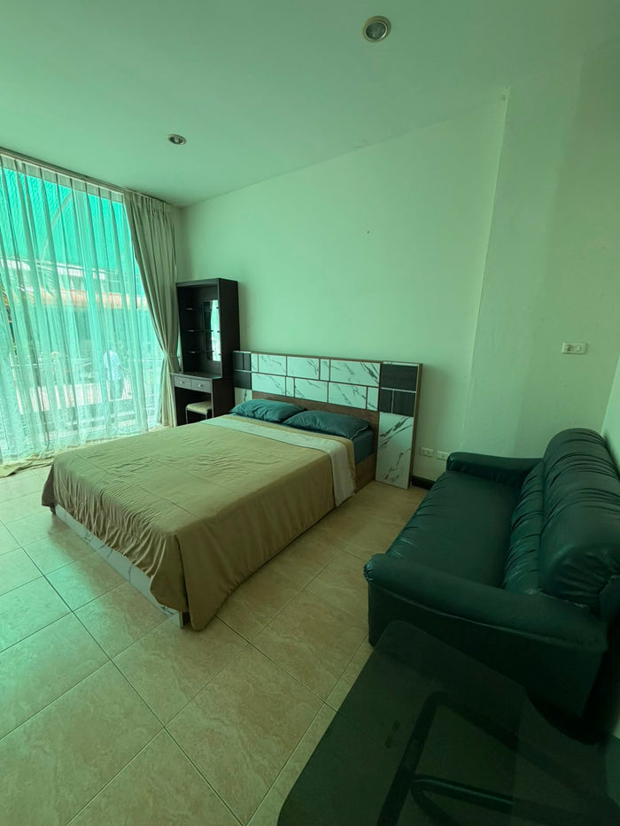 10-Room Hotel for Rent | Soi Buakhao, Pattaya — Pattaya, Thailand