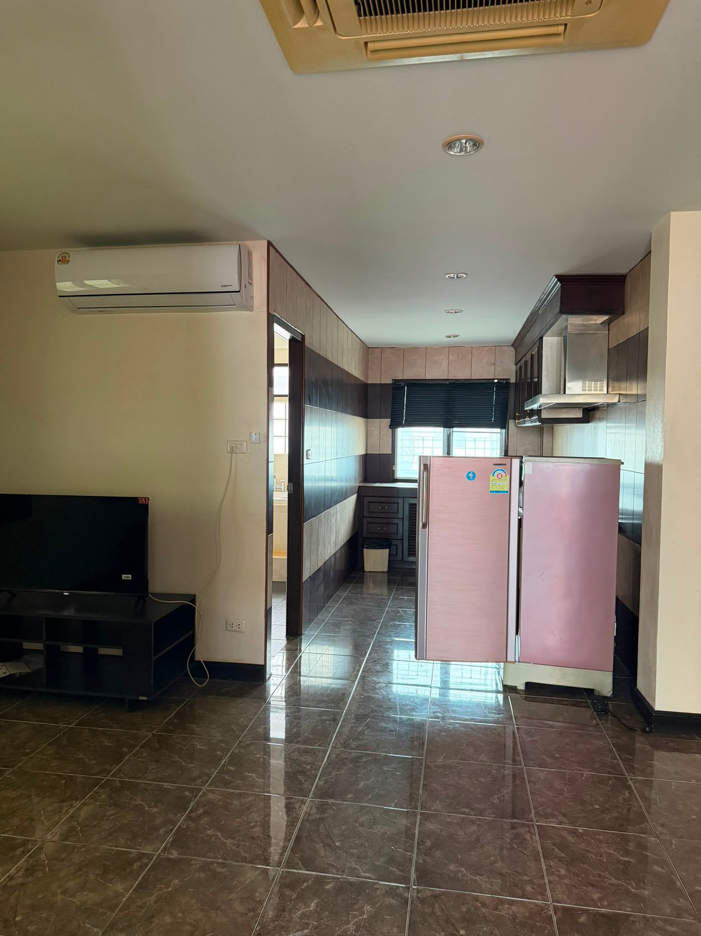 10-Room Hotel for Rent | Soi Buakhao, Pattaya — photo 13