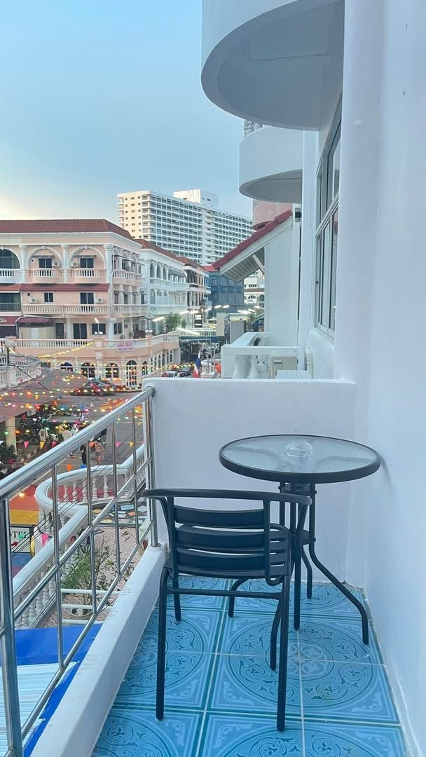 Bar & 6-Bed Guesthouse for Takeover | Jomtien Walking Street — photo 20