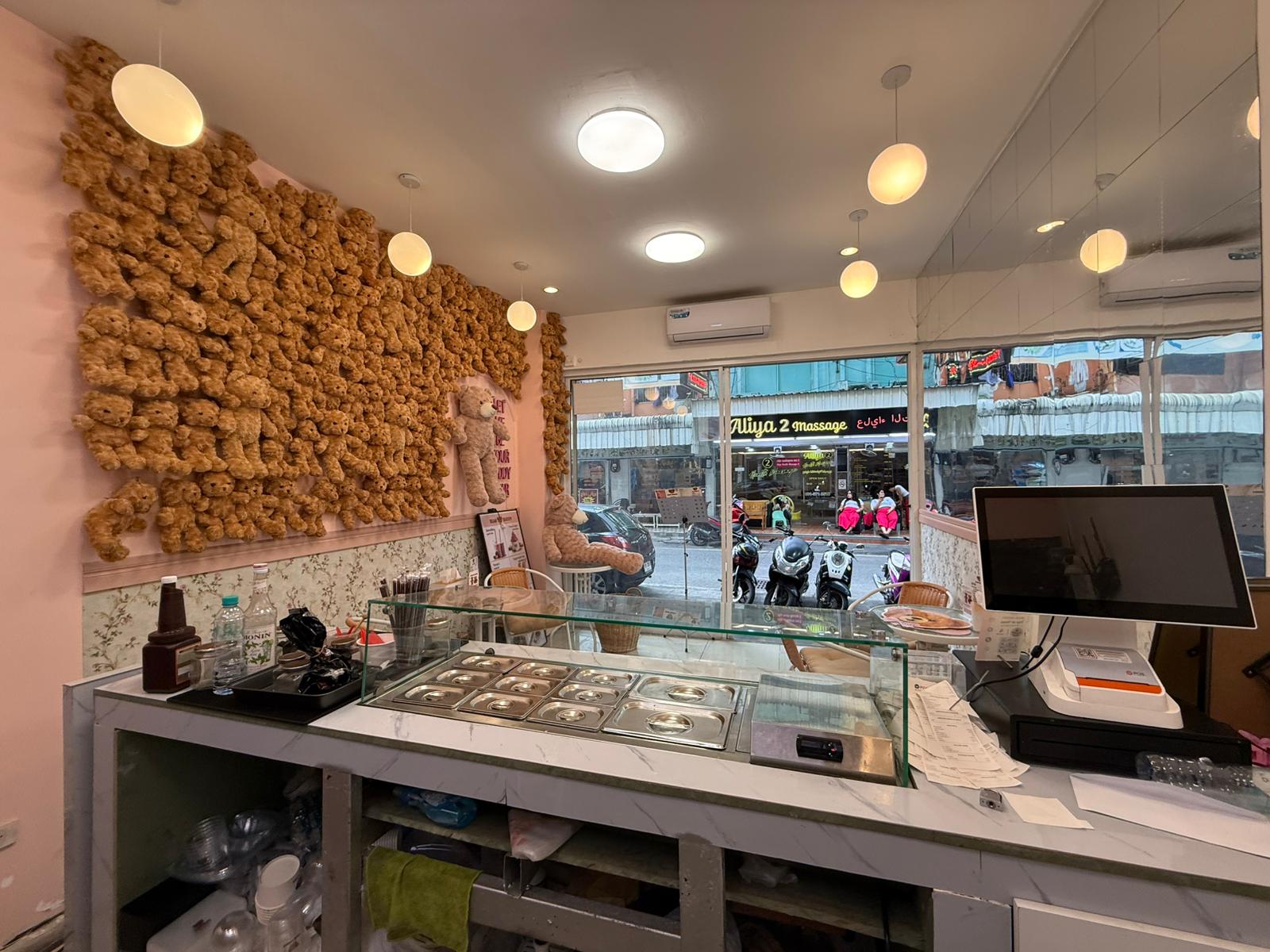 Cafe Business Takeover in Prime Location