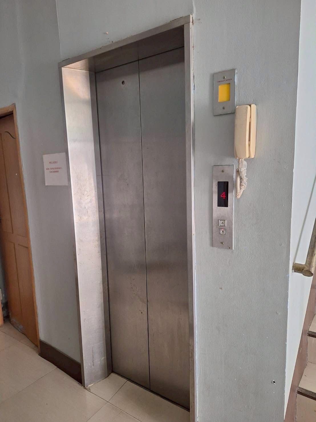 Building for Sale – Prime Location | Naklua, Phothisan