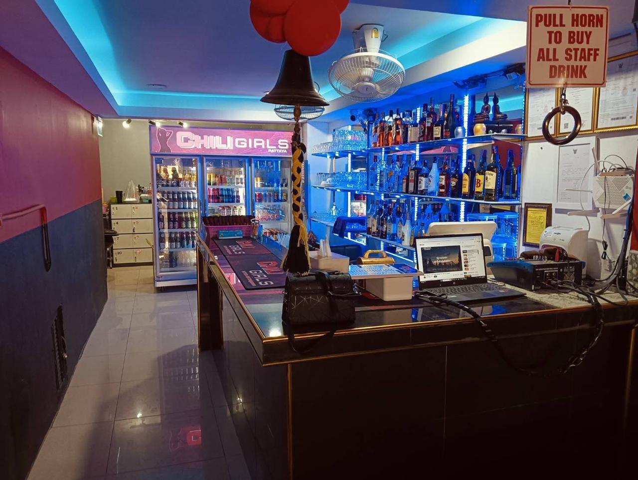 Bar Takeover – Soi Buakhao