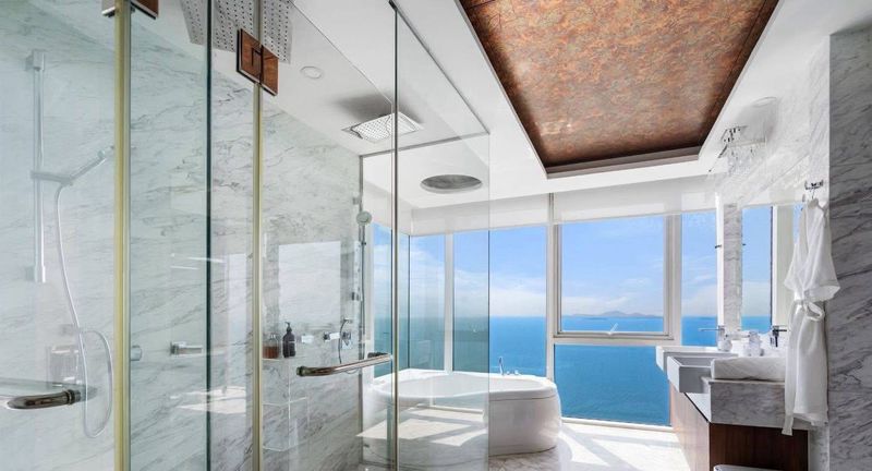 Penthouse – The Palm Wongamat, 4 Bedroom 625sqm with Private Rooftop Pool