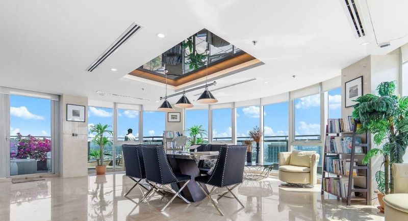 Penthouse – The Palm Wongamat, 4 Bedroom 625sqm with Private Rooftop Pool